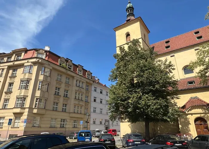 Romance In The Old Town